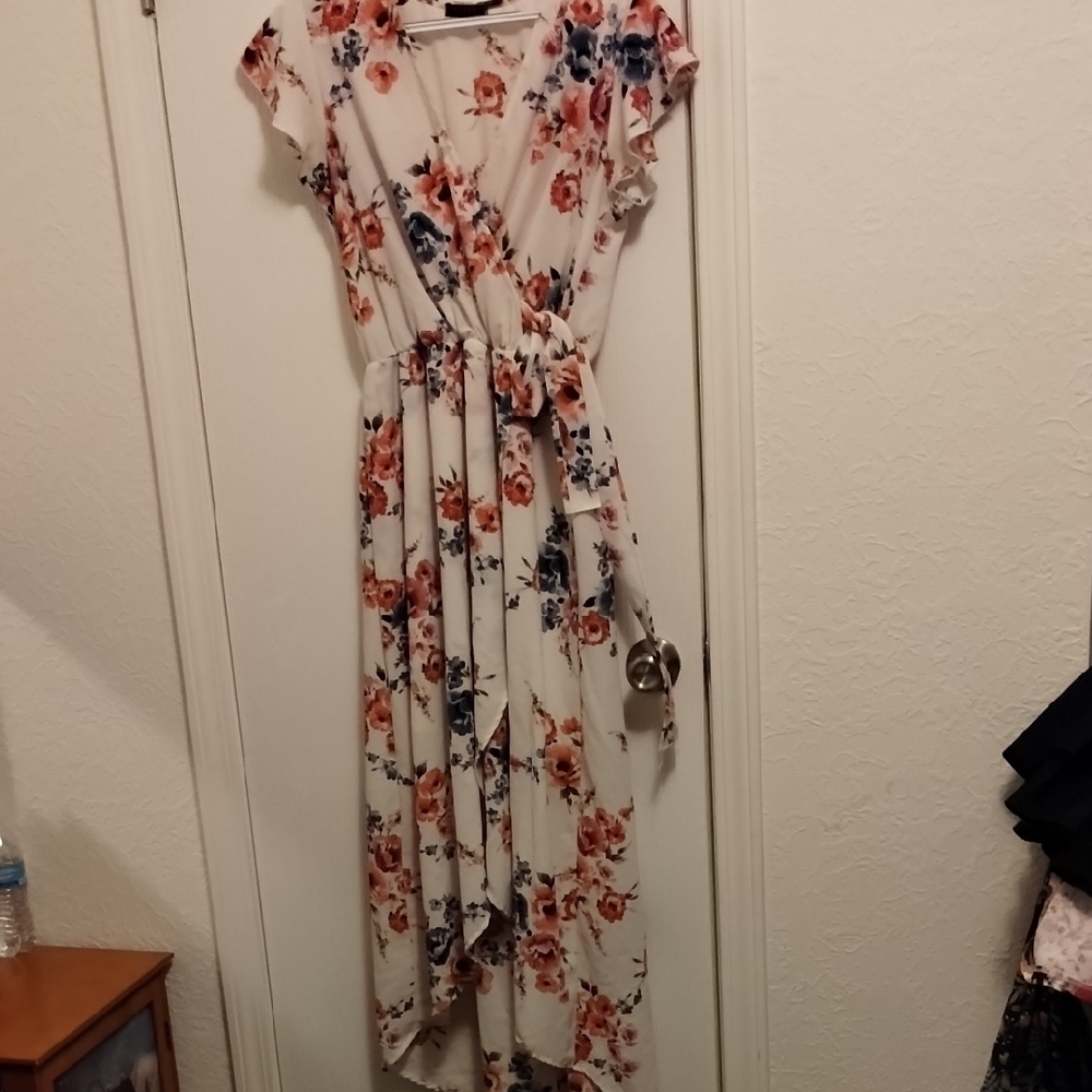 Floral Wrap Maxi Dress in White and Coral
